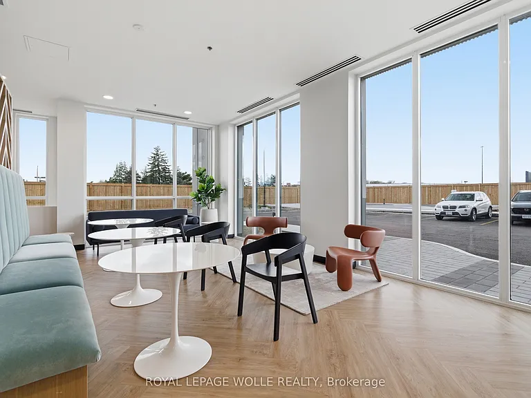 1333 Weber St E #603 — Photo 3