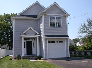 73 Palmer Ave, Stamford, CT 06902