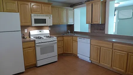 Rented by Garfield Realty 