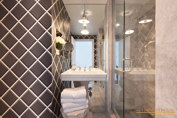 Sold by aptsandlofts.com | media 26