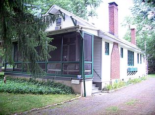 208 Lake Front Dr, Orwigsburg, PA 17961