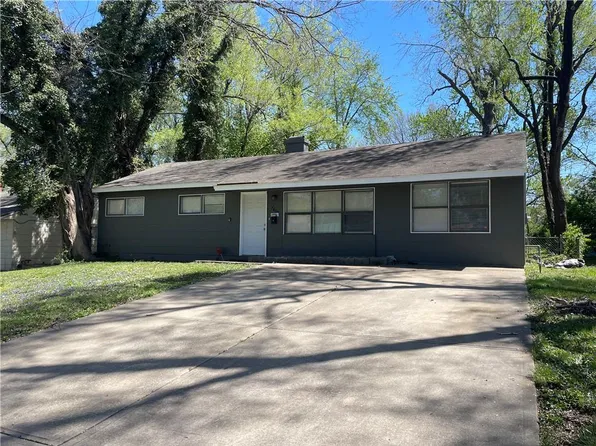 7809 E 113th St, Kansas City, MO 64134