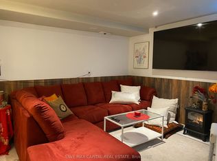 5966 Frontenac St, Niagara Falls, ON L2G 3B2