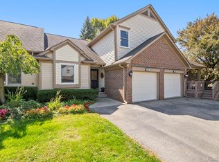 412 Oak Run Ct #6, Royal Oak, MI