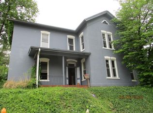 222 E McKinley St, Belleville, IL