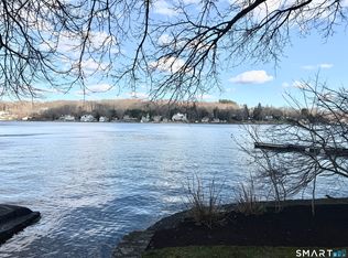 90 Island Trl, Morris, CT 06763