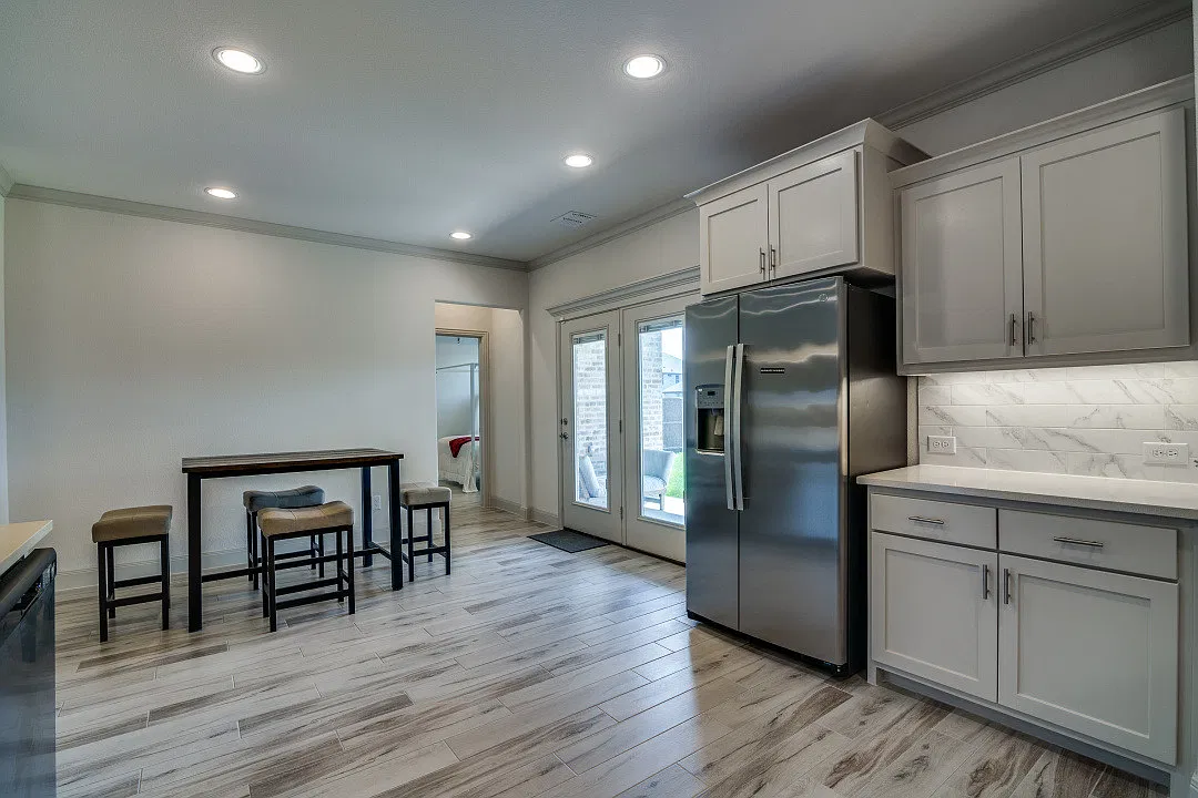 4 bed, 1747 sqft, $2,400 — Photo 1