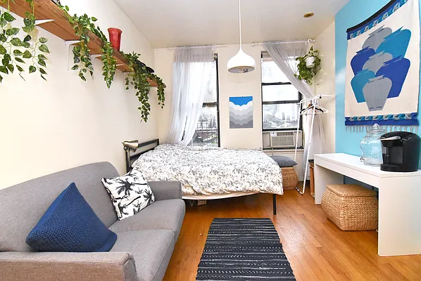 Rented by Ledvech Group | media 1