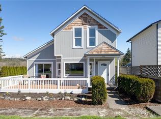 956 Blaine Ave, Blaine, WA 98230