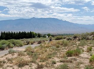 1541 Acapulco Rd, Rio Rancho, NM 87144