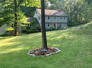 114 Rising Ridge Rd, Ridgefield, CT 06877