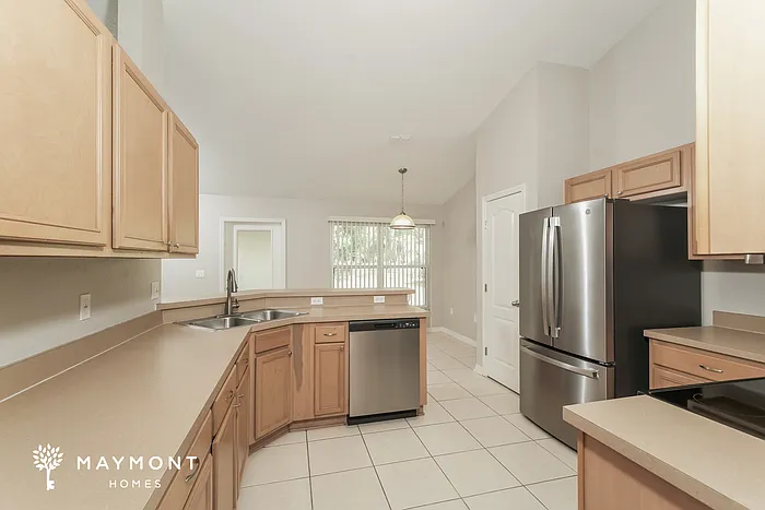 6811 Krenson Oaks Cir — Photo 9