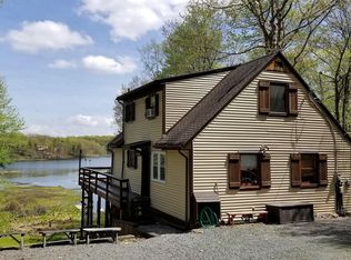 144 Upper Lakeview Dr, Hawley, PA
