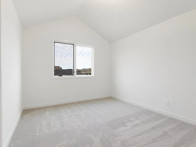 18525 Patrick Ave — Photo 19