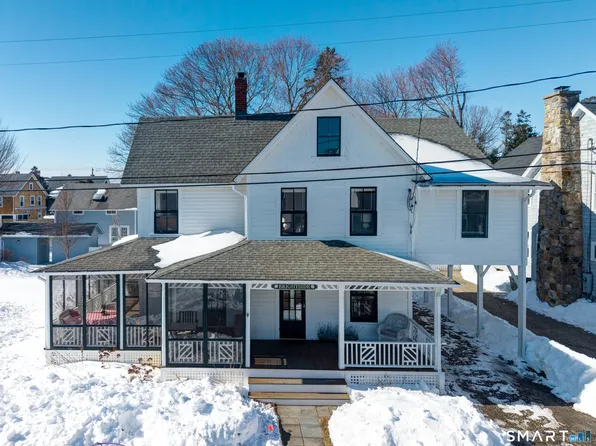 11 Tuxis Road, Madison, CT 06443