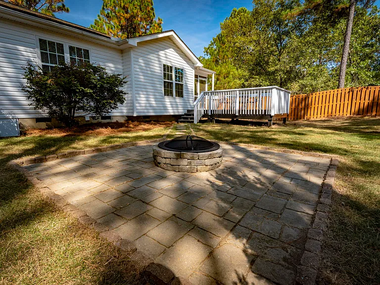440 Spring Lake Dr — Photo 32