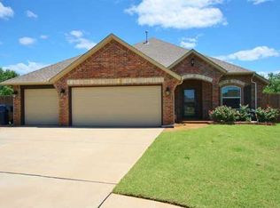 11600 SW 17th Ct, Yukon, OK 73099