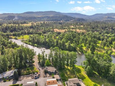 20055 Highway 62 UNIT 35, Shady Cove, OR, 97539