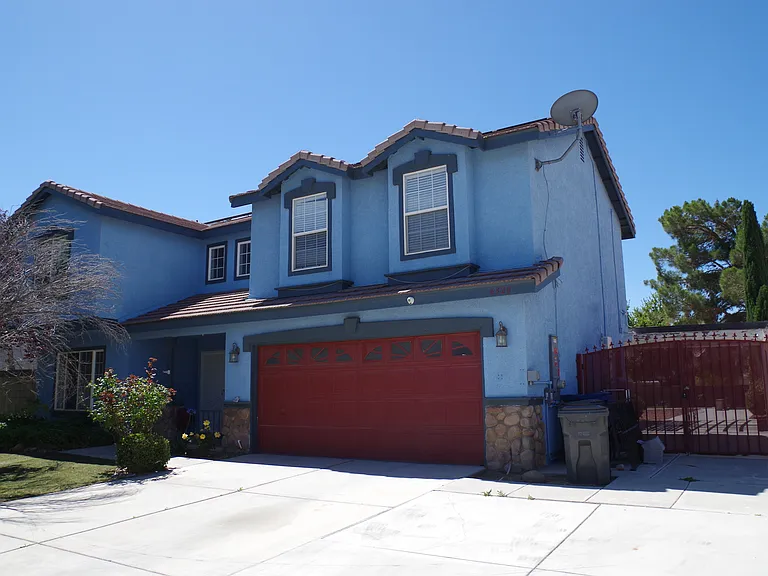 6328 Jonathon St — Photo 1