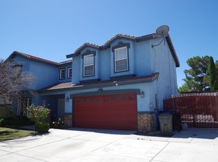 6328 Jonathon St, Lancaster, CA 93536
