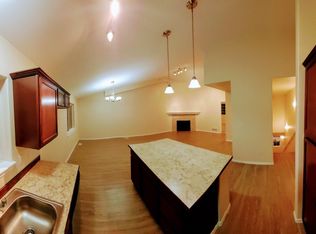 655 E 79th Ave #6, Anchorage, AK 99518