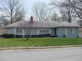 1st image of 815 N Ute Ave