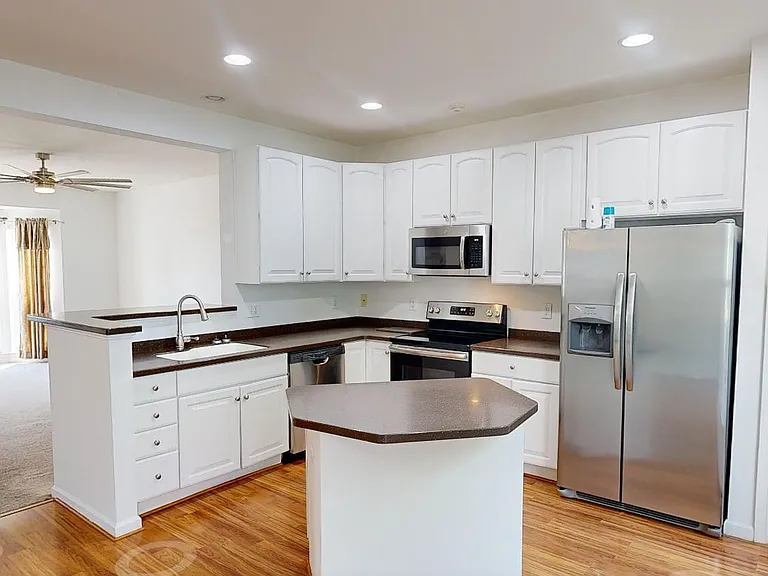 60 River Ln — Photo 4