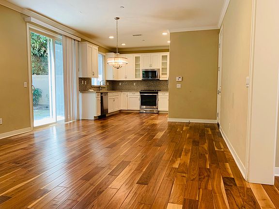4th image of 1343 S Magnolia Ave