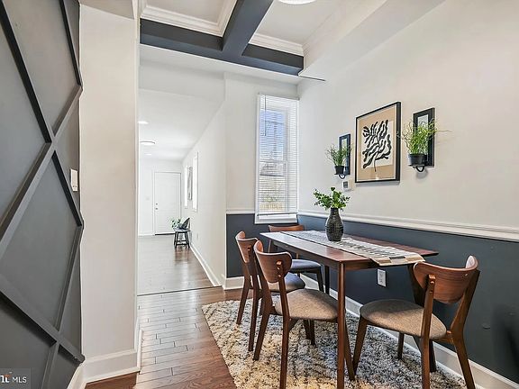 4th image of 127 S Poppleton St #127