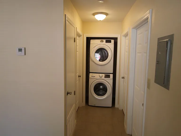 Magnolia Place — Photo 9