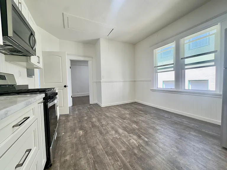 3115 Martin Luther King Jr Way — Photo 20