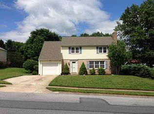 512 Kingston Rd, Harrisburg, PA 17112