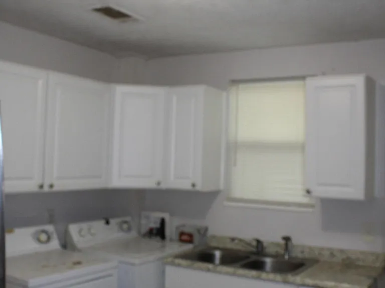 2355 Devere St — Photo 14