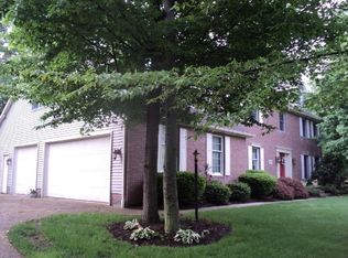 7670 Bucknell Cir NW, North Canton, OH 44720