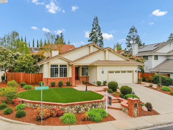 404 Knottingham Cir, Livermore, CA 94551