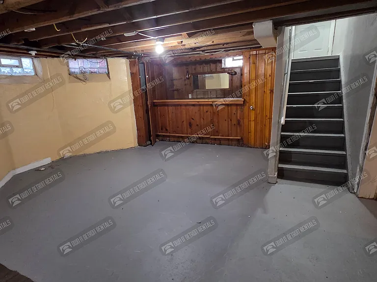 7331 W Outer Dr — Photo 31
