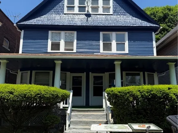 10231-10233 Kempton Ave, Cleveland, OH 44108