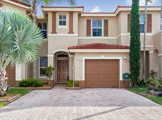248 Riverwalk Cir, Fort Lauderdale, FL 33326