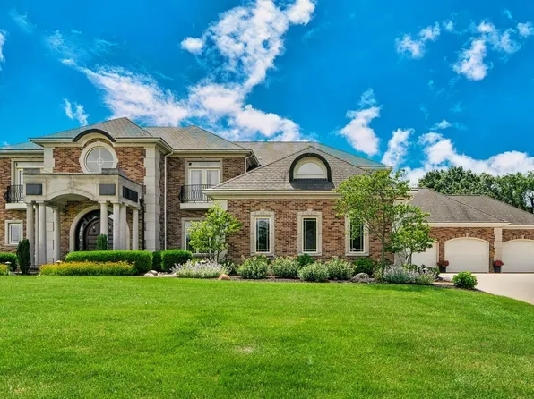 53717 Meadow Lake Ct, Elkhart, IN 46514