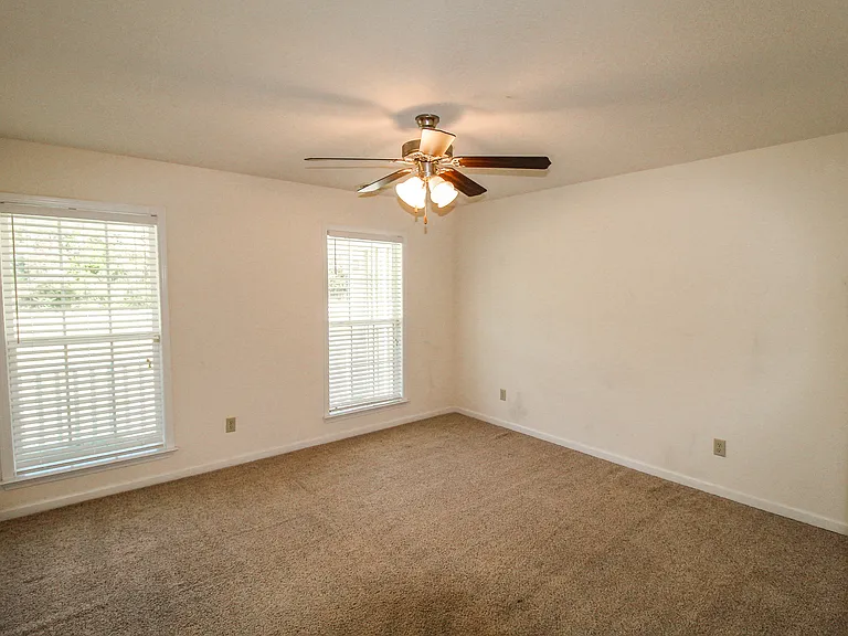 8633 Clito Rd — Photo 15