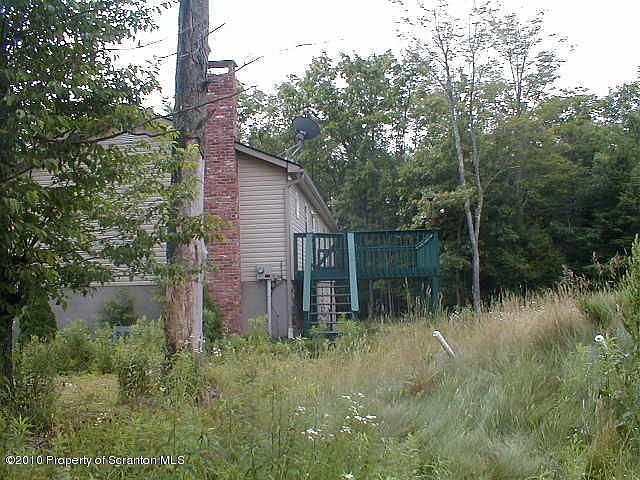 2nd image of 122 White Birch Ln