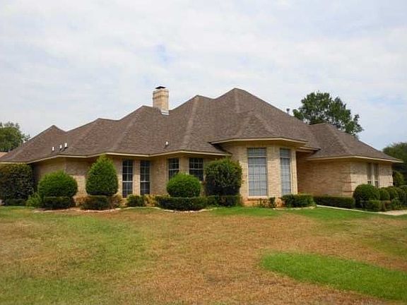 2nd image of 1 Dogwood Pl