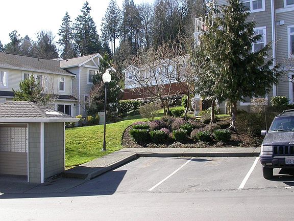 2nd image of 5383 236th Pl SE #29-8