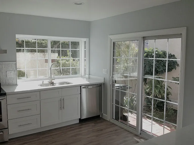 24901 Luna Bonita Dr — Photo 3