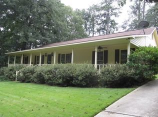 3815 Big Spring Dr, Phenix City, AL 36870