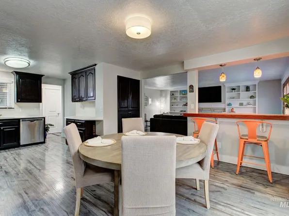 3563 N Manchester St, Boise, ID 83704