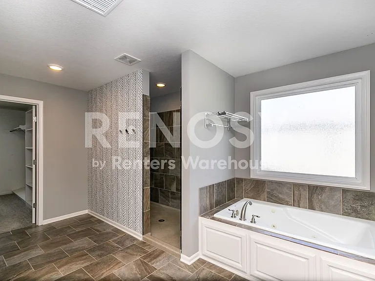 1312 NW 95th St — Photo 15