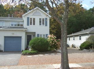 9 Emerald Dr #B, Barnegat, NJ 08005