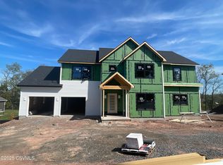 217 Hardscrabble Ln, Lewisburg, PA 17837