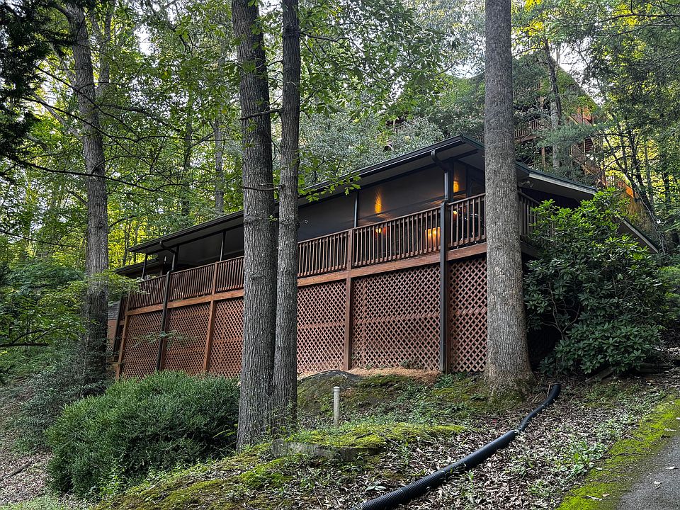1st image of 530 Parton Dr